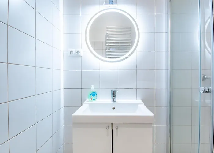 Central- Quiet - Comfy Apartamento