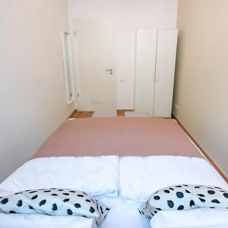 Central- Quiet - Comfy Apartment Budapest
